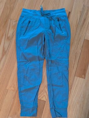 Athleta Trekkie Jogger Pants